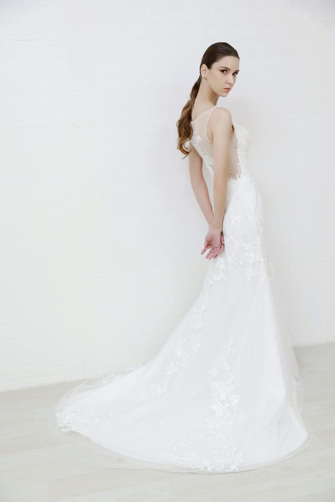 WEDDING GOWN COLLECTION