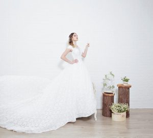 Bridal Gown Picture Fleurd Sign